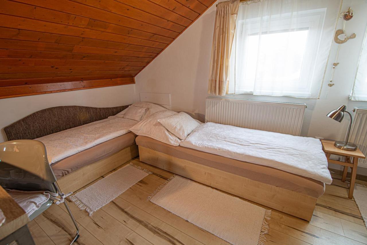 Holiday Home Linda Liptovský Mikuláš 外观 照片